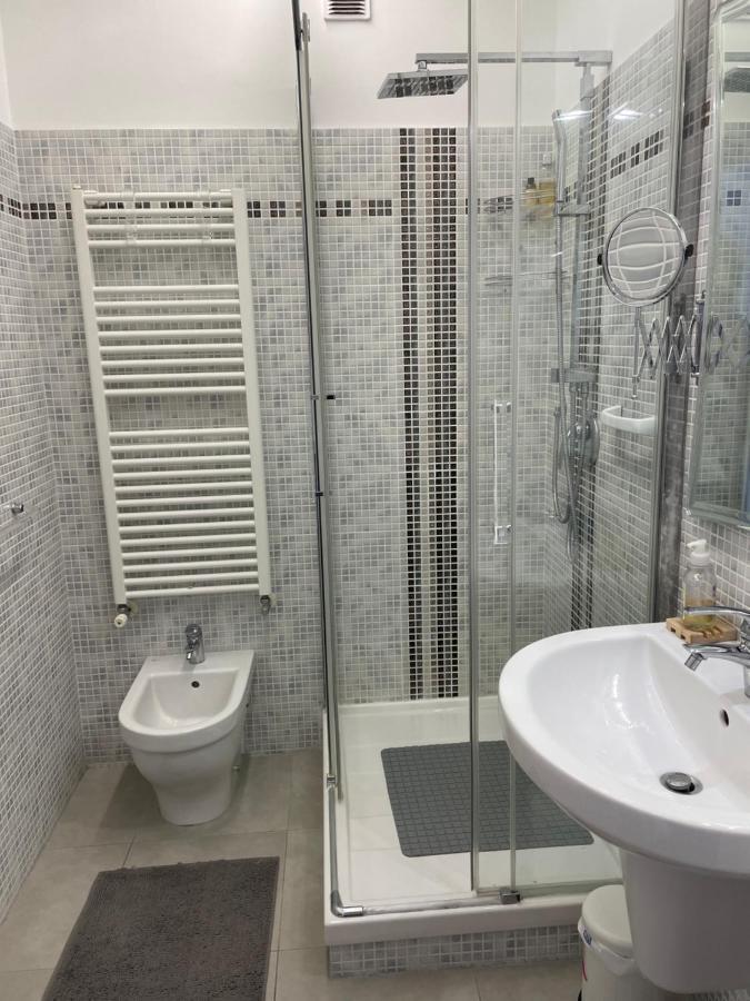 Aux Portes De Monaco Superbe T3 Vue Mer Roquebrune-Cap-Martin Ngoại thất bức ảnh