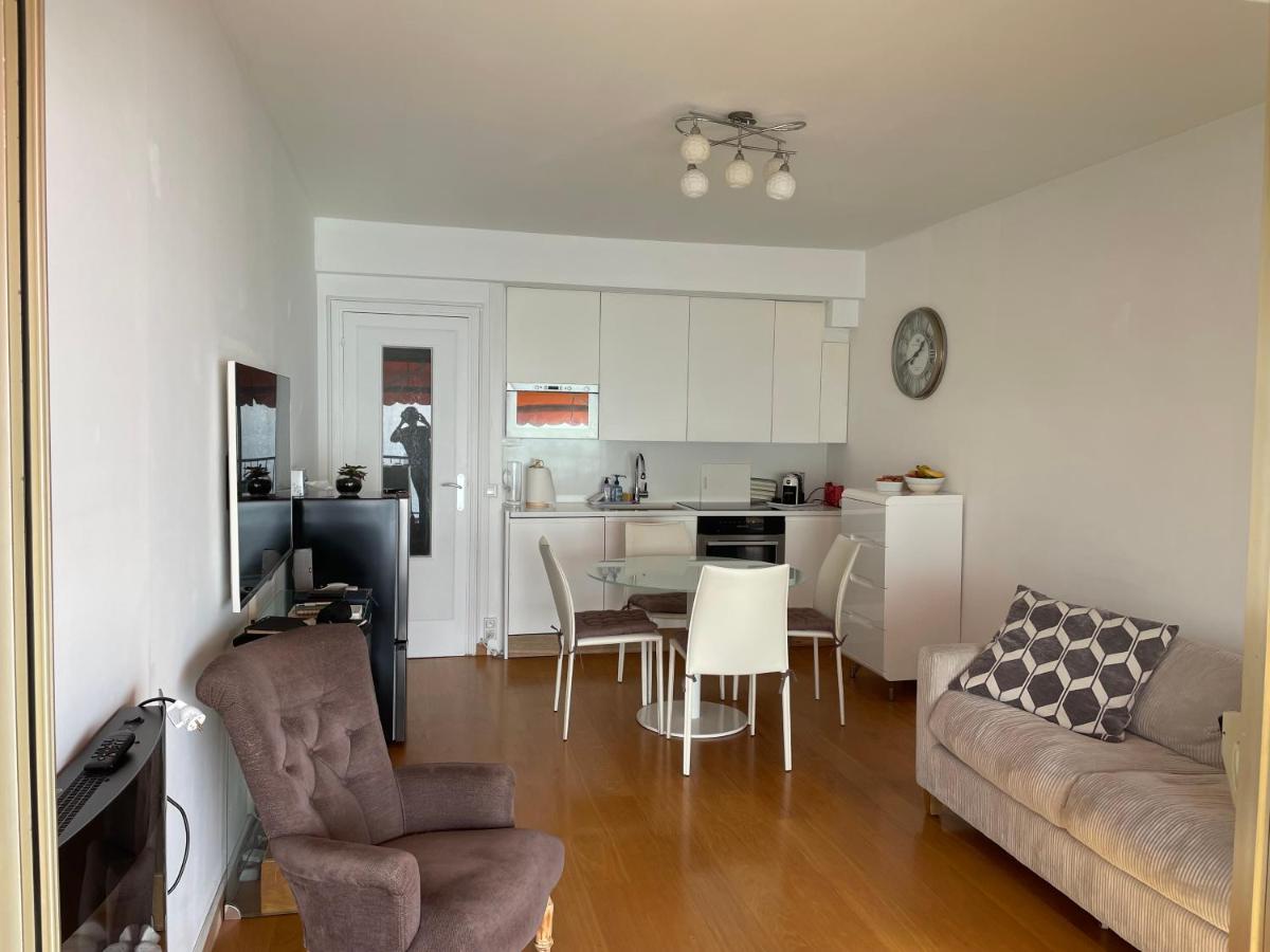 Aux Portes De Monaco Superbe T3 Vue Mer Roquebrune-Cap-Martin Ngoại thất bức ảnh